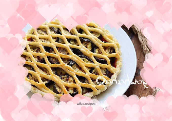 Lattice vegetable pie