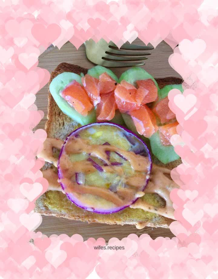 Salmon, onion rings, egg toast