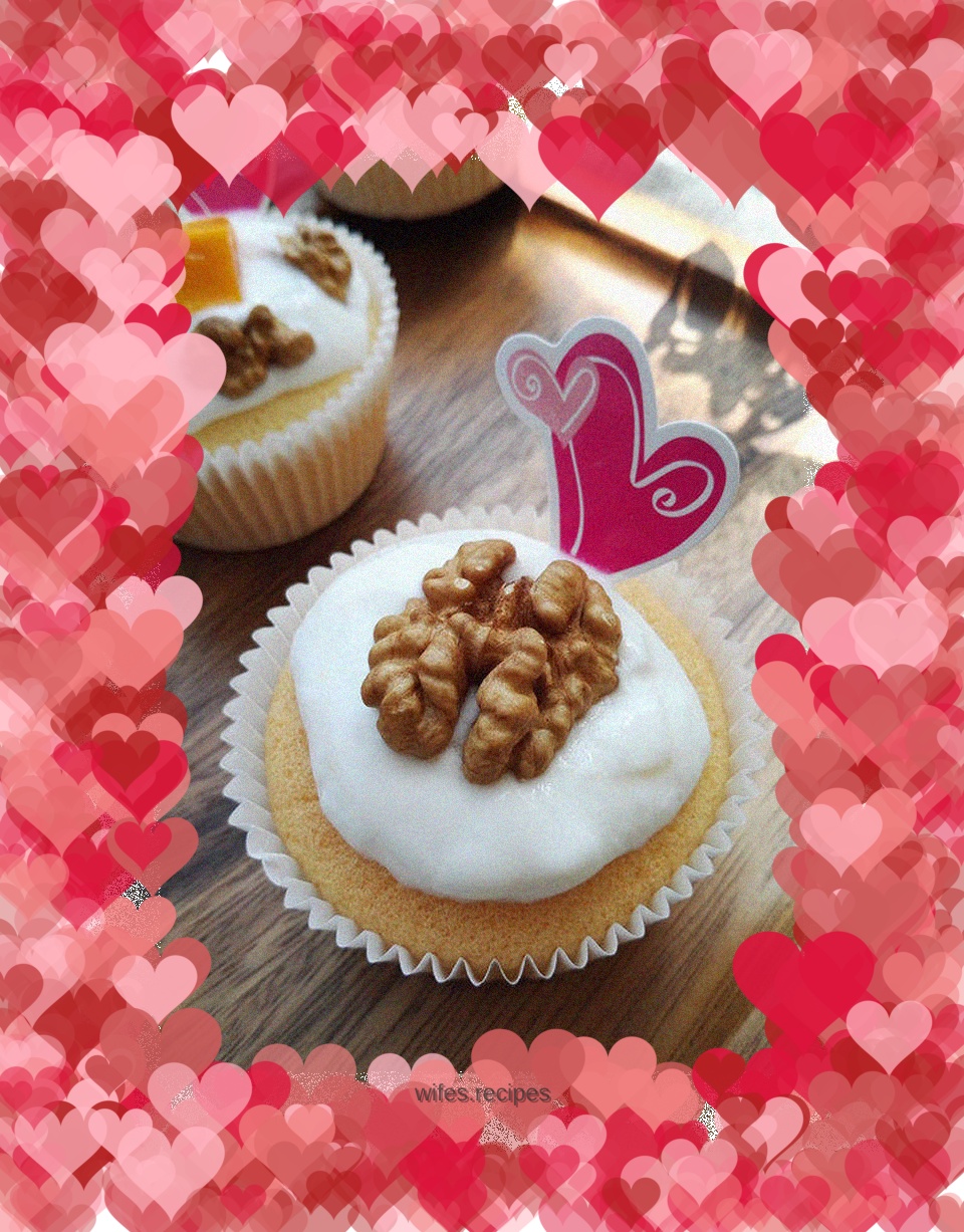 Mango Walnut Oil-Free Cupcakes