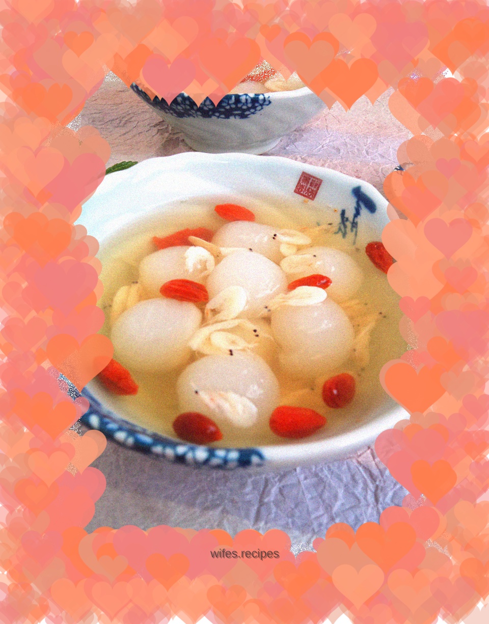 White radish and shrimp skin soup