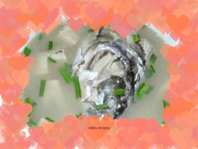 Fish head and tofu soup