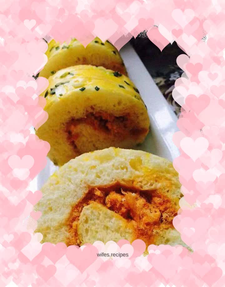 Meat floss rolls
