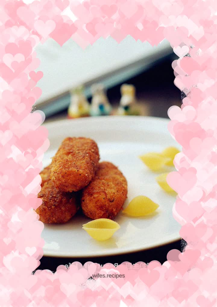 Croquettes with Shrimp and Milk Sauce