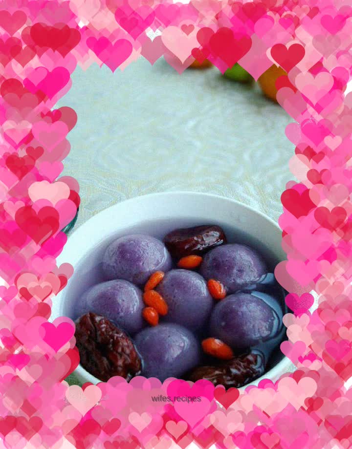 Purple potato soy milk and black sesame filling glutinous rice balls