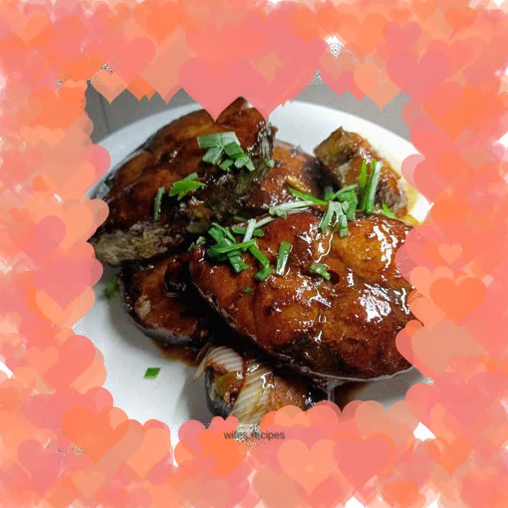 Braised mackerel cubes