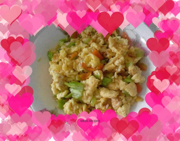 Scrambled Eggs with Spicy Peppers