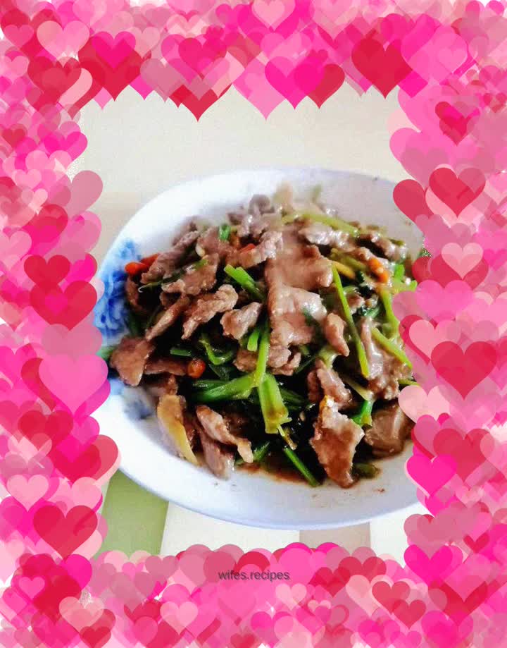 Stir-fried beef with celery