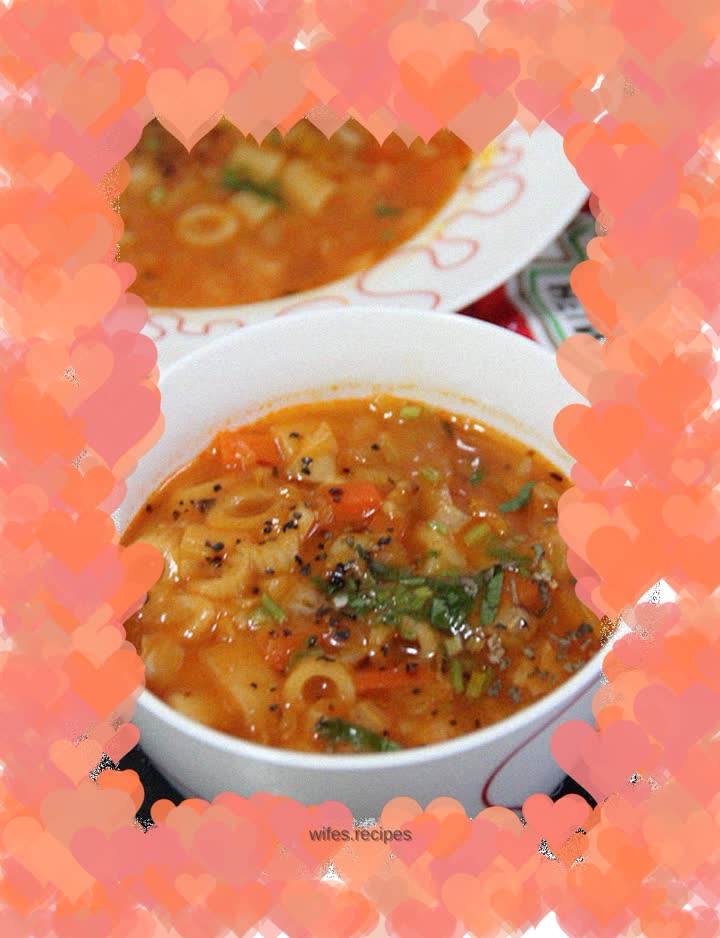 Italian minestrone soup