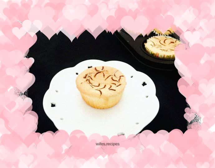 Latte art cupcakes