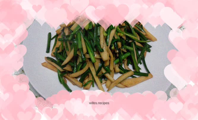 Stir-fried King Oyster Mushroom and Chives