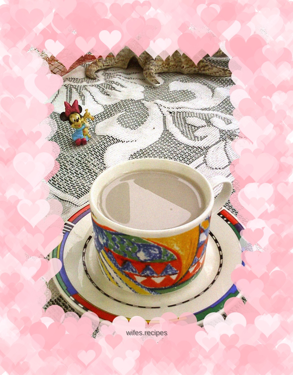 Red and white lotus seed soy milk