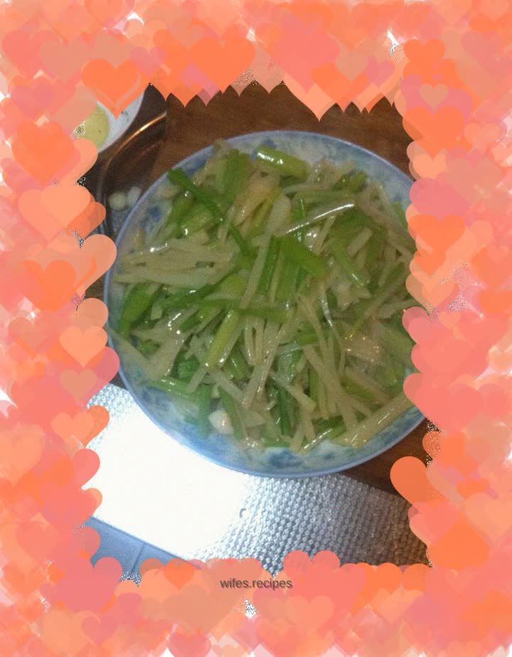 Celery and potato shreds