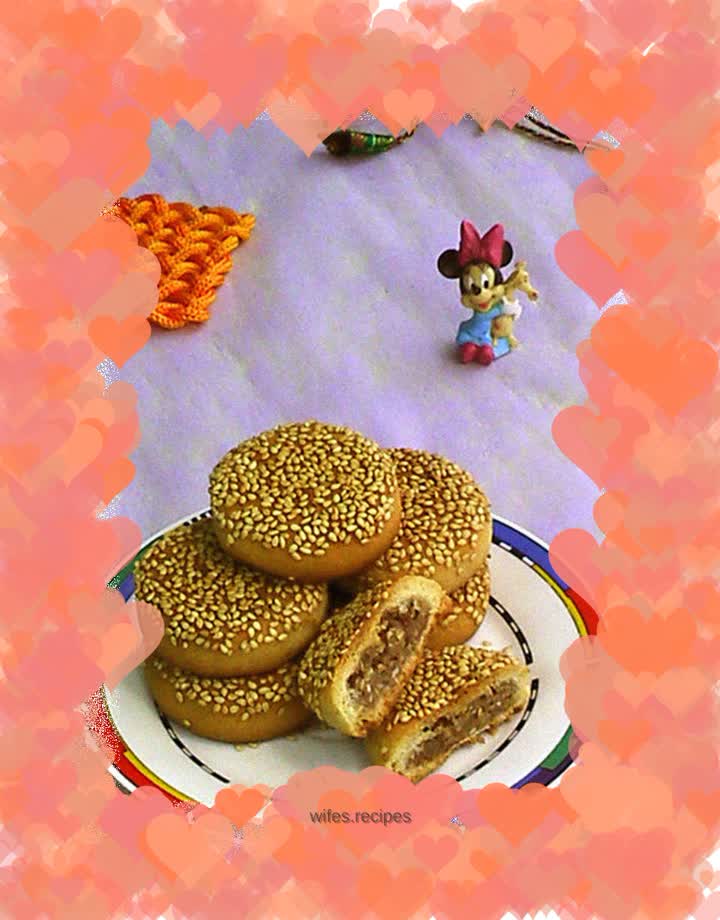 Salt and pepper sesame cakes