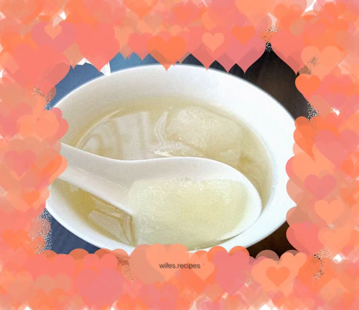 Stewed Qiuyue Pear with Rock Sugar