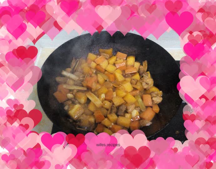 Pork Stewed with Potatoes and Carrots