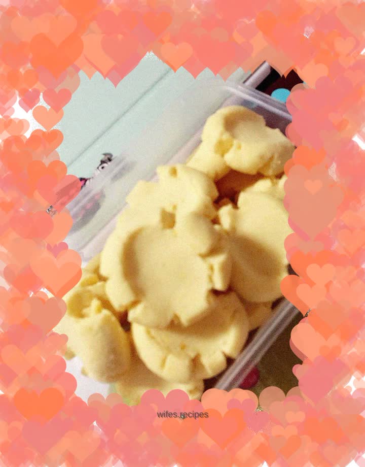 Whipping cream (optional)