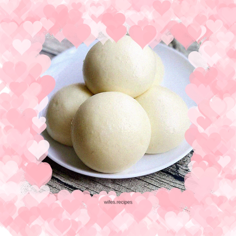 Noodles Steamed Buns