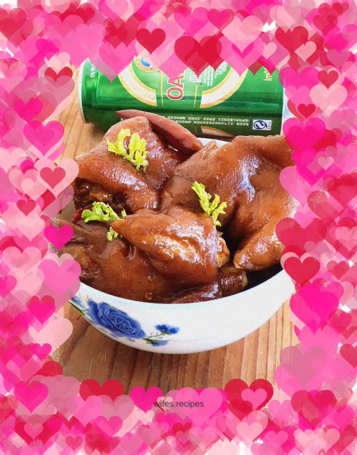 Beer Braised Pork Trotters