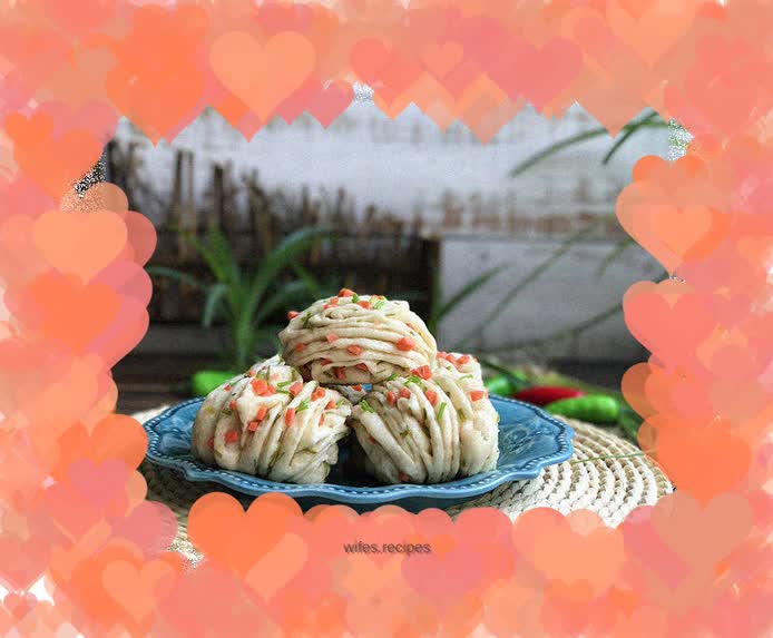 Chives, ham and sausage rolls