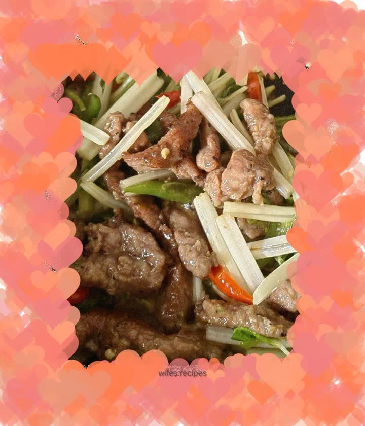 Stir-fried Beef Tenderloin with Double Pepper and Celery