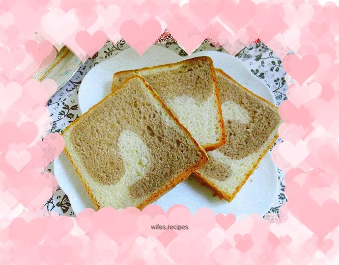 Two-color toast
