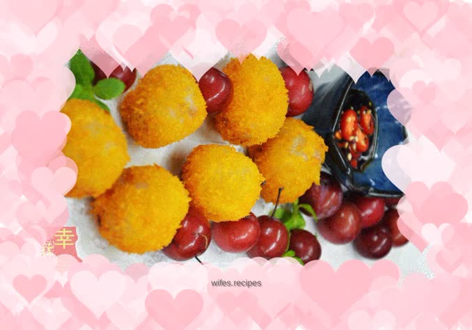 Crispy lychee wrapped in whole grains