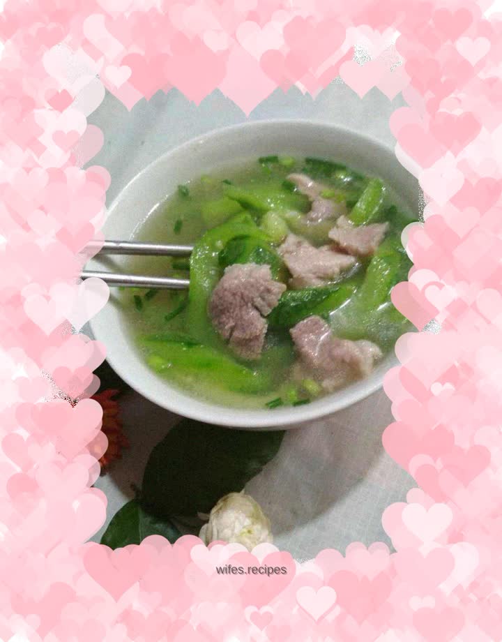 Loofah meat soup