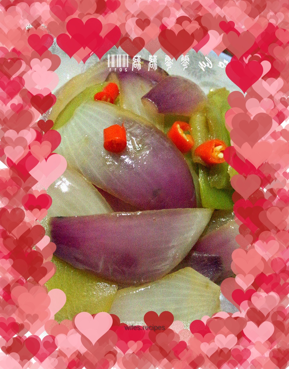 Stir-fried green bamboo shoots and onions – a healthy quick dish