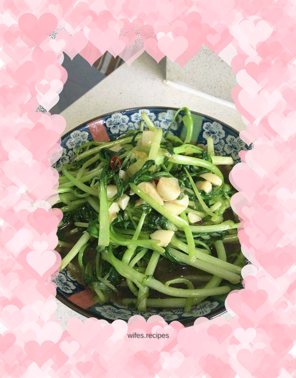 Stir-fried Chicken Feathers