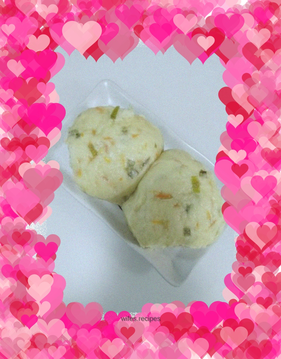 Carrot and Scallion Steamed Buns