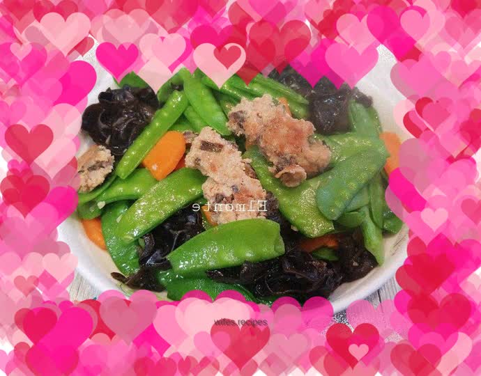 Stir-fried snow peas with fungus