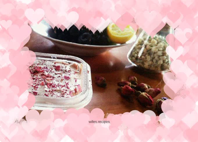 Super simple chocolate ice cream