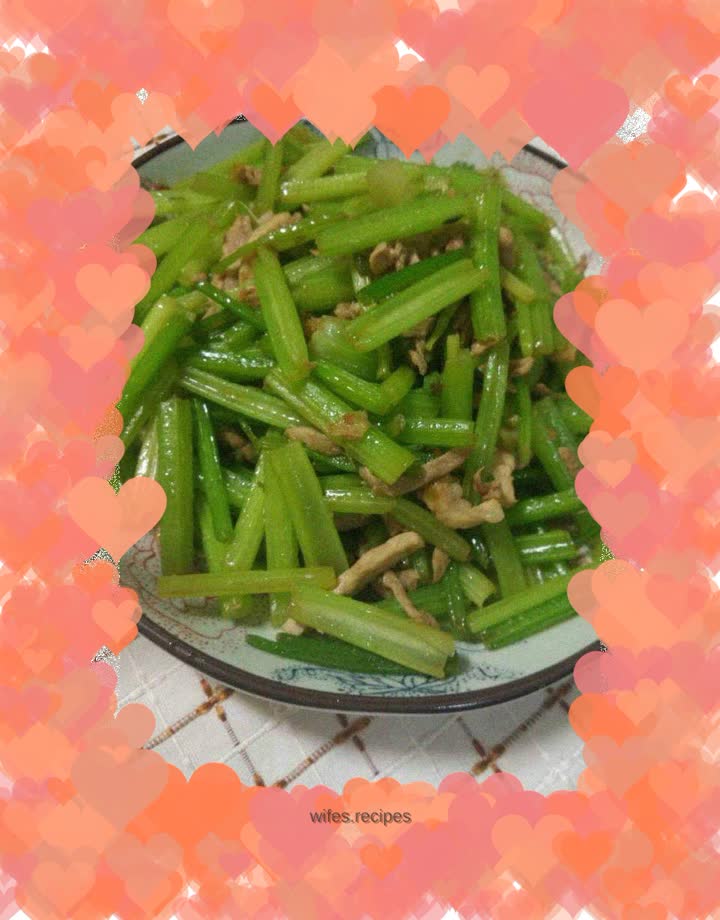 Stir-fried pork with celery