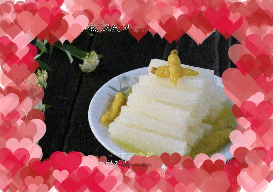 Spicy and sour pickled pepper radish