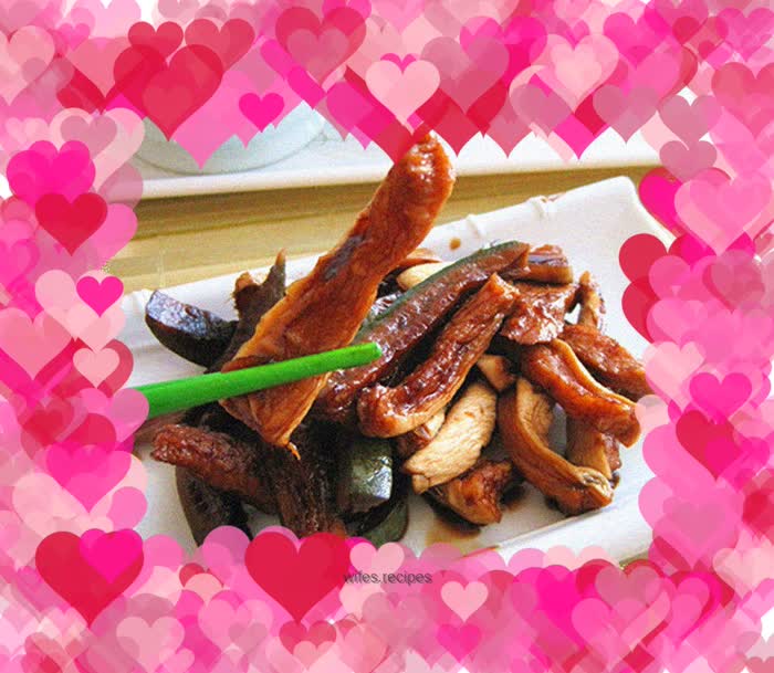 Homemade delicious pickles----pickled radish strips