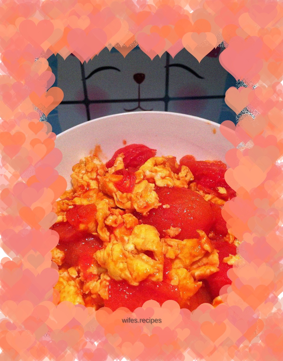 Tomatoes and eggs