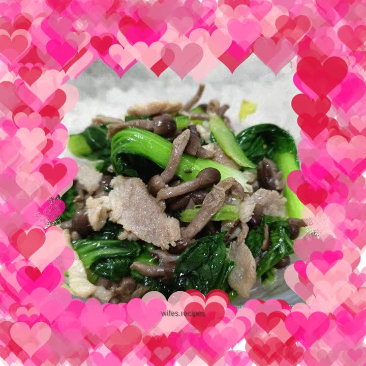 Stir-fried chicken with minced meat and vegetables