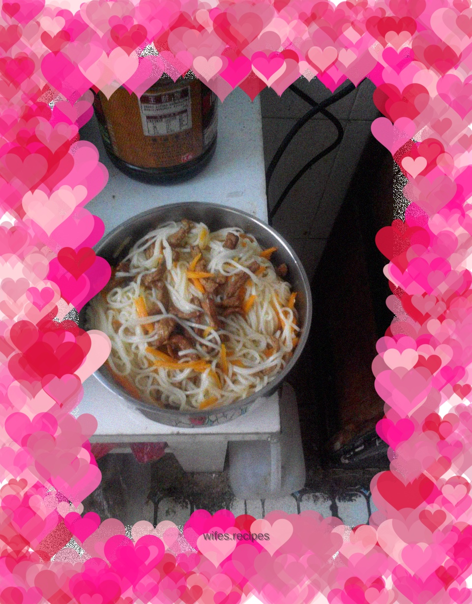 Shredded Pork Noodles