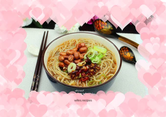 Hot and sour noodles