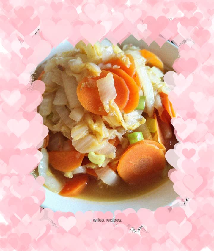 Stir-fried cabbage with carotene