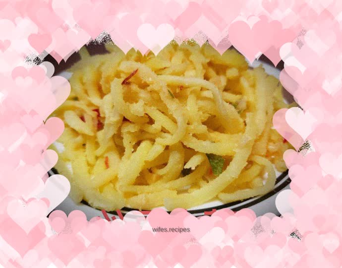 Steamed shredded potatoes