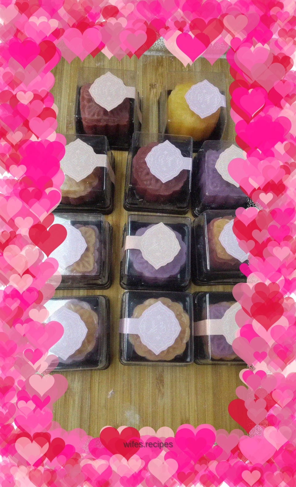 Colorful snowskin mooncakes