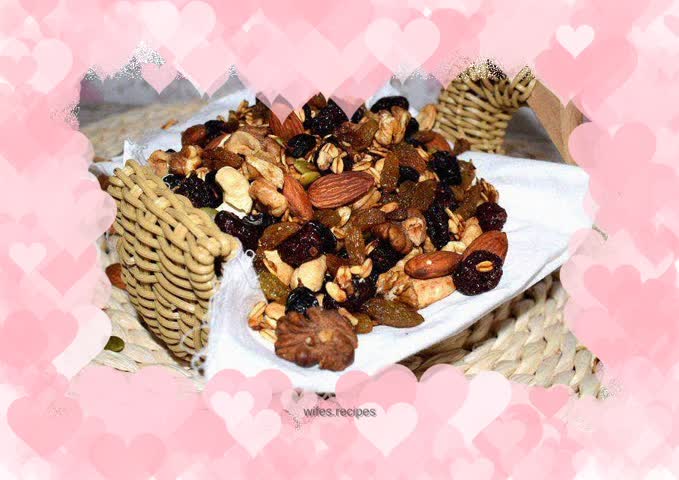 Daily Instant Oatmeal with Nuts