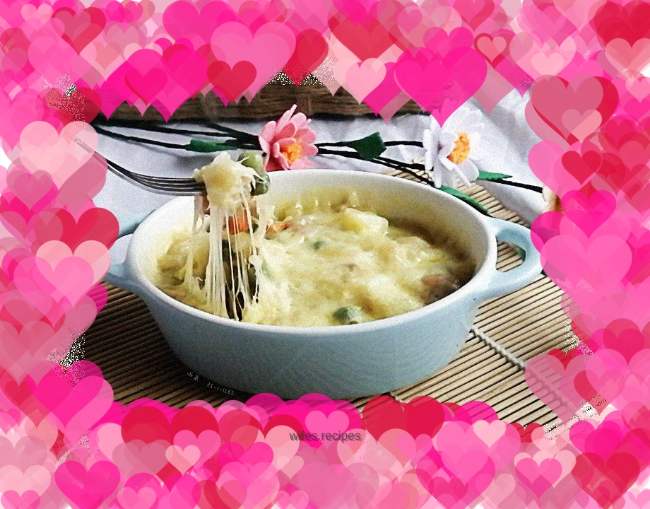 Microwave Sausage and Cheese Baked Rice