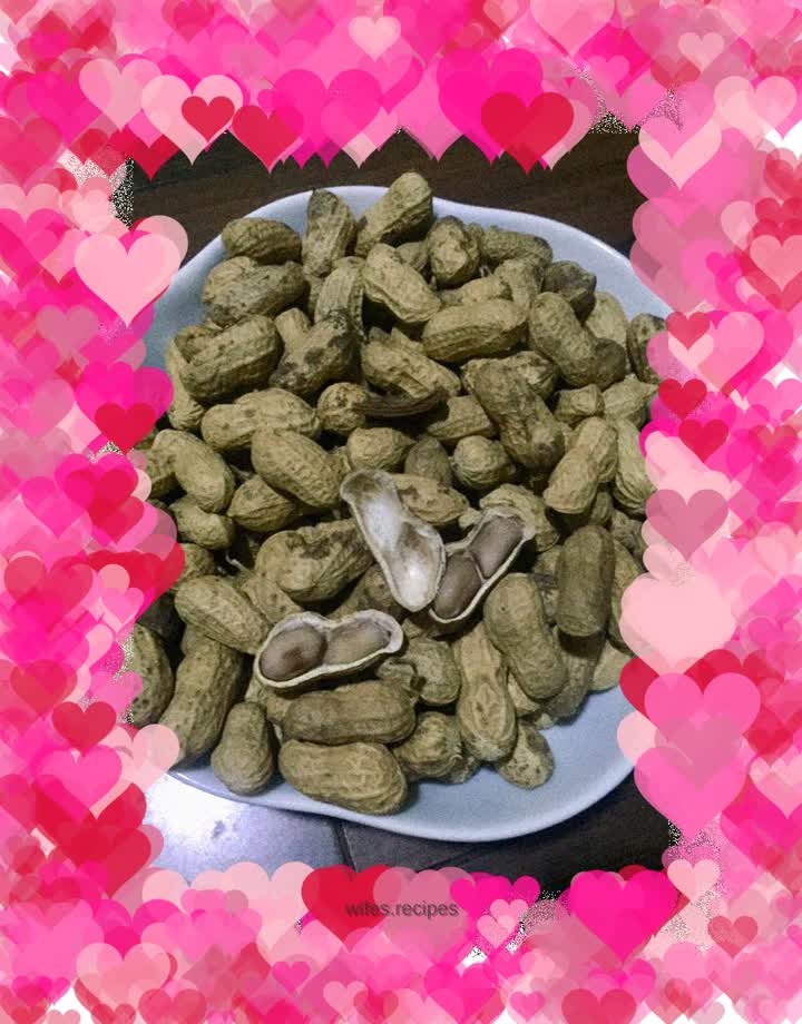 Boiled peanuts