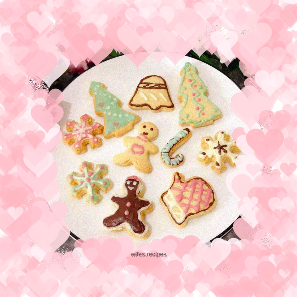 Christmas gingerbread cookies to add a bit of holiday cheer