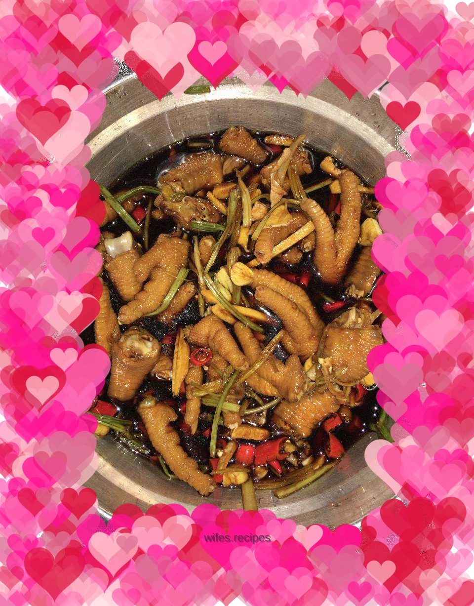 Soaked chicken feet