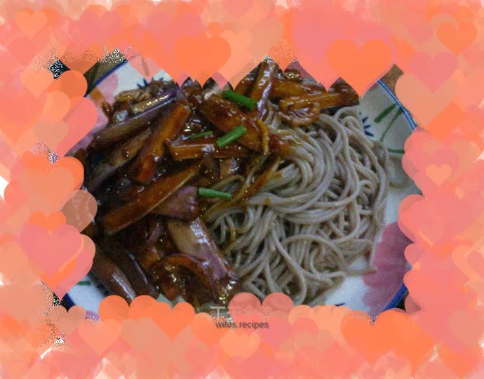 An appetizing and heavy-flavored noodle dish - sauce-roasted eggplant noodles