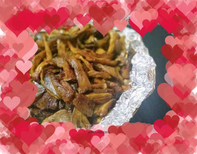 It’s comparable to grilled fresh mushrooms in barbecue restaurants. The recipe is actually very simple. You won’t regret eating it