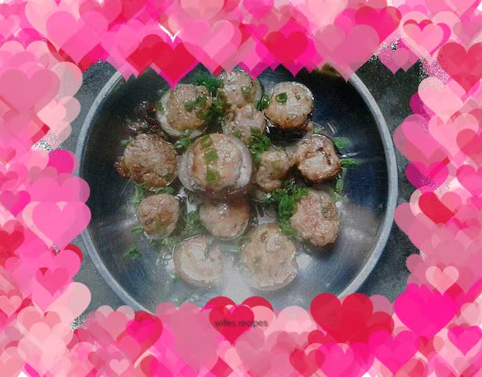 Eggplant stuffed with meat